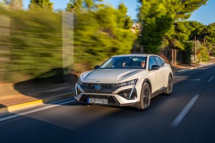 Test: Peugeot 408 1.2 PureTech EAT8 130Ps